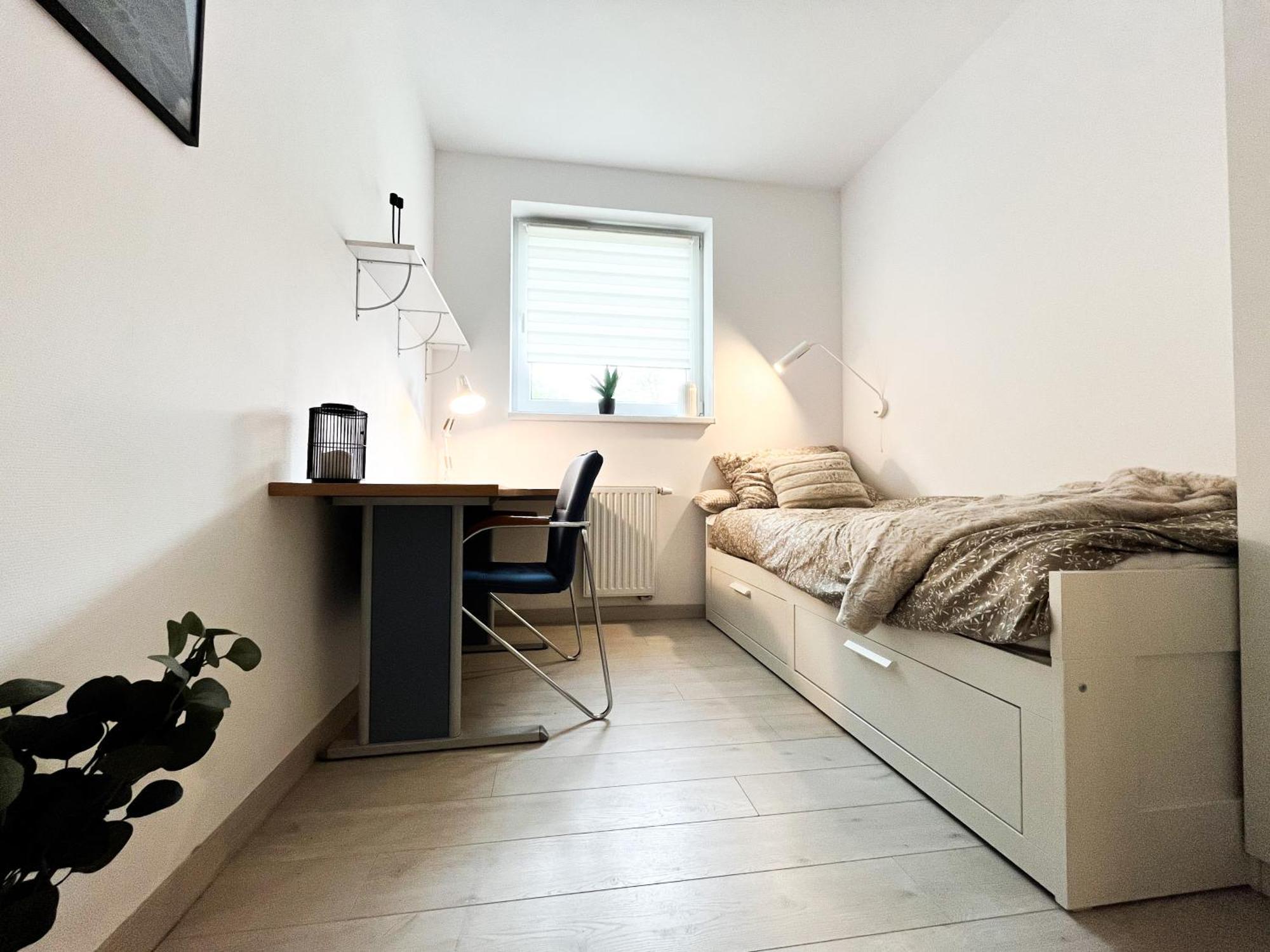 Apartmán Walk To Park, Modern 2Bd Kitchen! Balcony, Parking Vratislav Exteriér fotografie