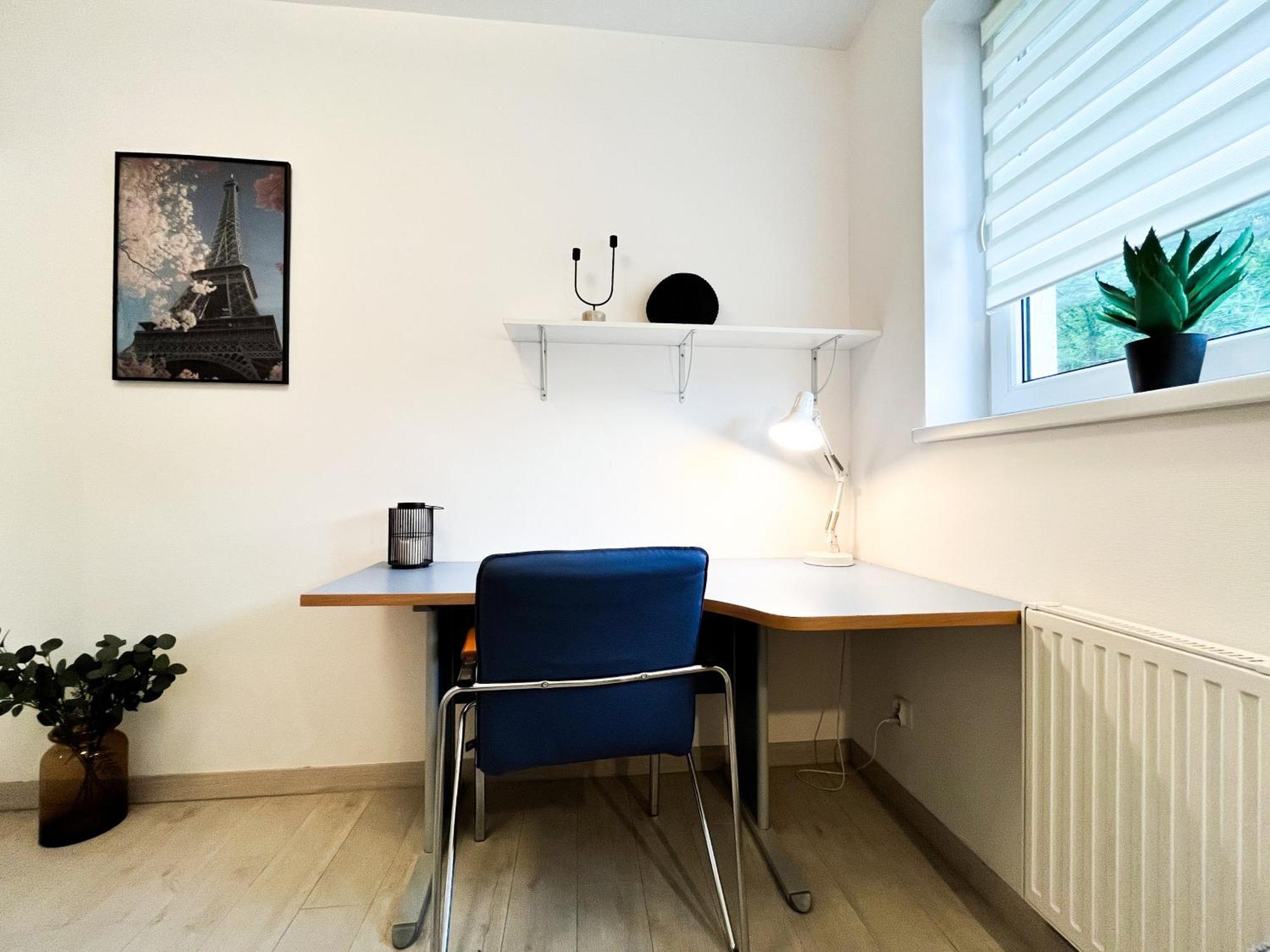 Apartmán Walk To Park, Modern 2Bd Kitchen! Balcony, Parking Vratislav Exteriér fotografie